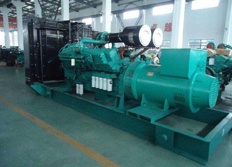利国镇800kw康明斯柴油发电机组图片 利国镇800kw康明斯柴油发电机组图片